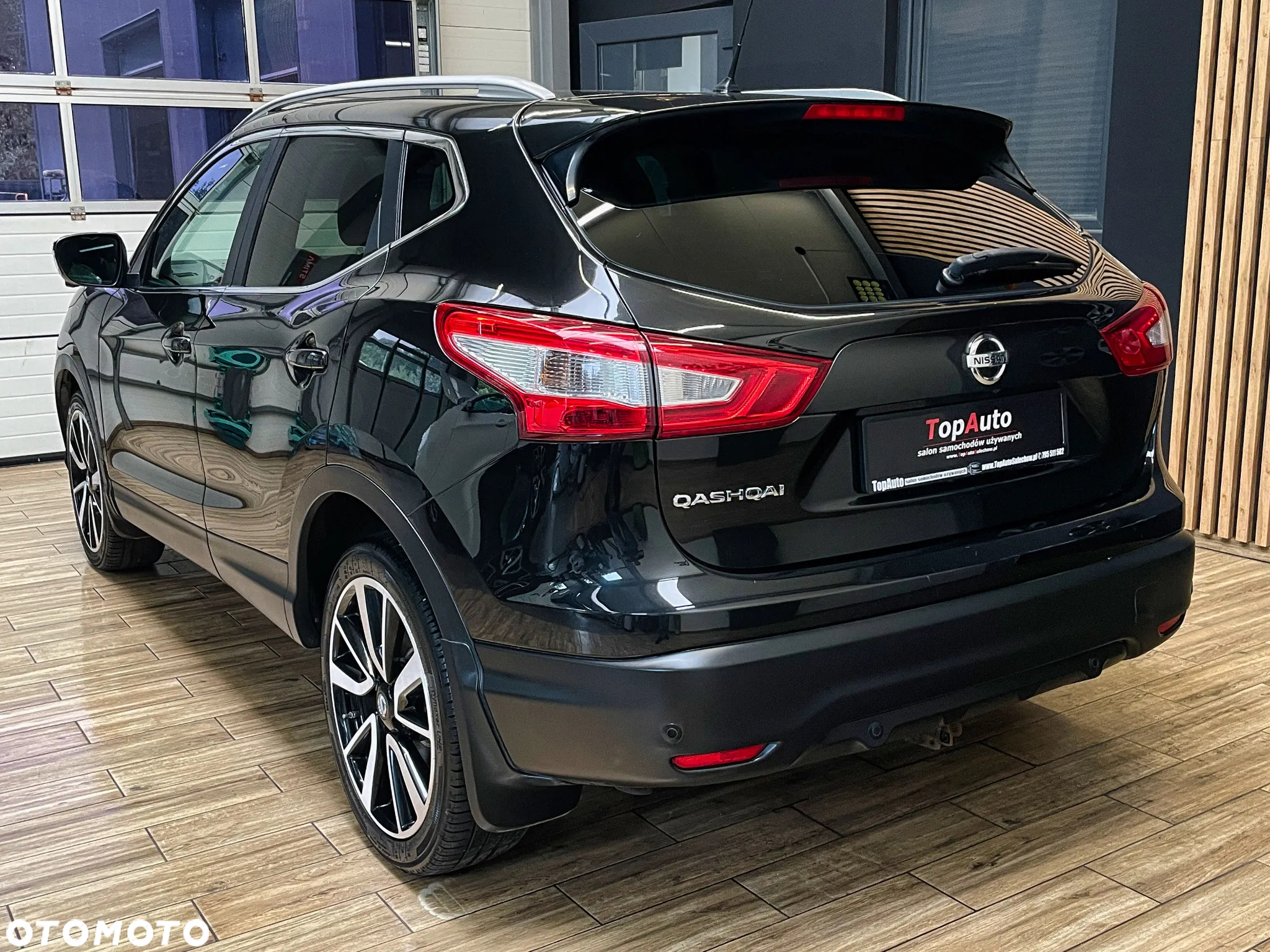 Nissan Qashqai 1.6 DCi N-Connecta Xtronic - 9