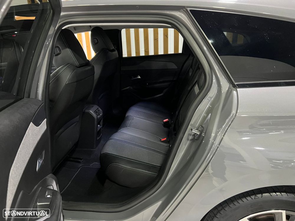 Peugeot 308 SW 1.2 PureTech Allure Pack - 11