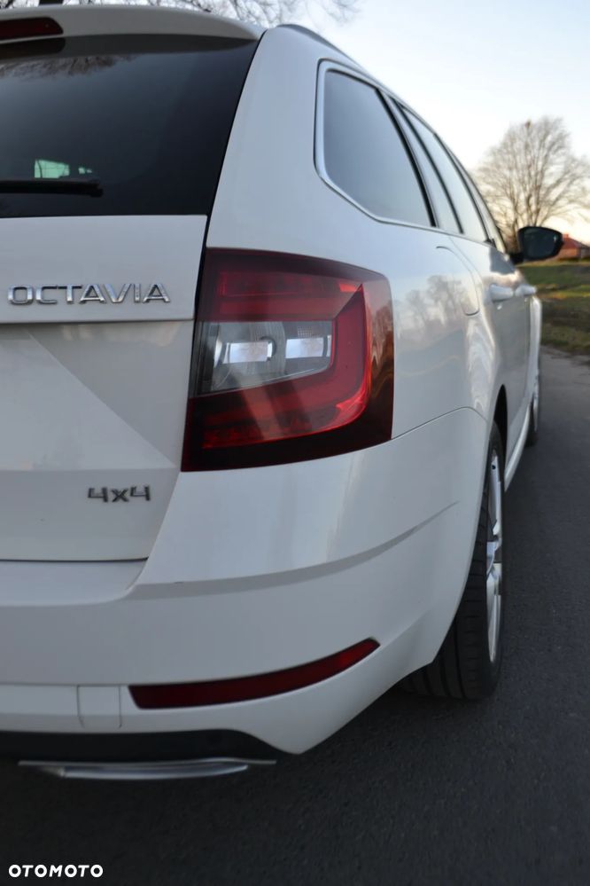 Skoda Octavia 2.0 TDI 4x4 Style DSG - 6