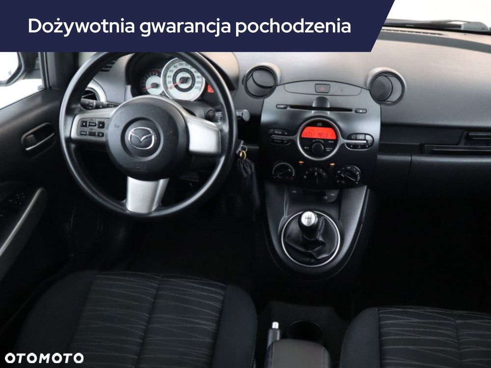 Mazda 2 - 9
