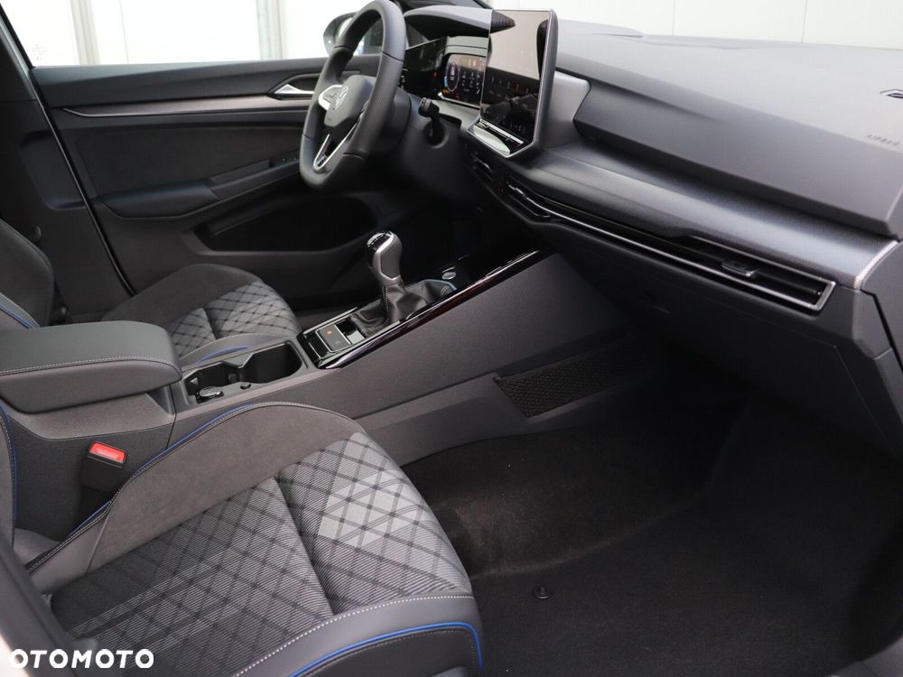 Volkswagen Golf - 18