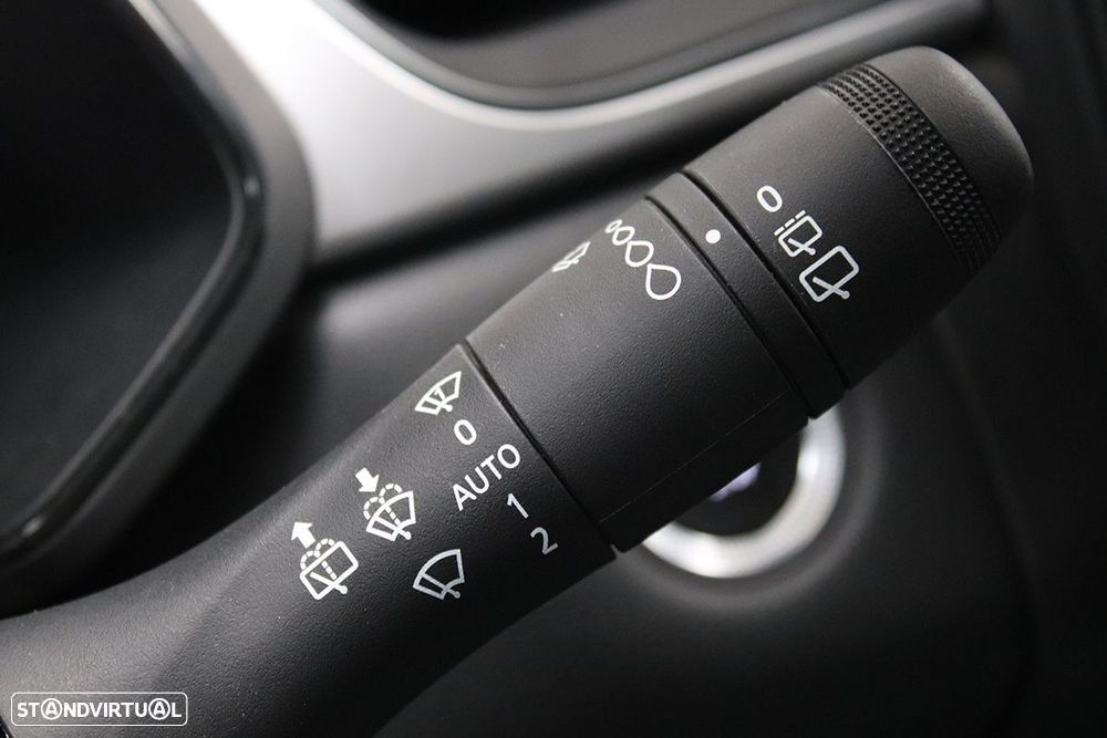 Renault Captur 1.0 TCe Techno Bi-Fuel - 18