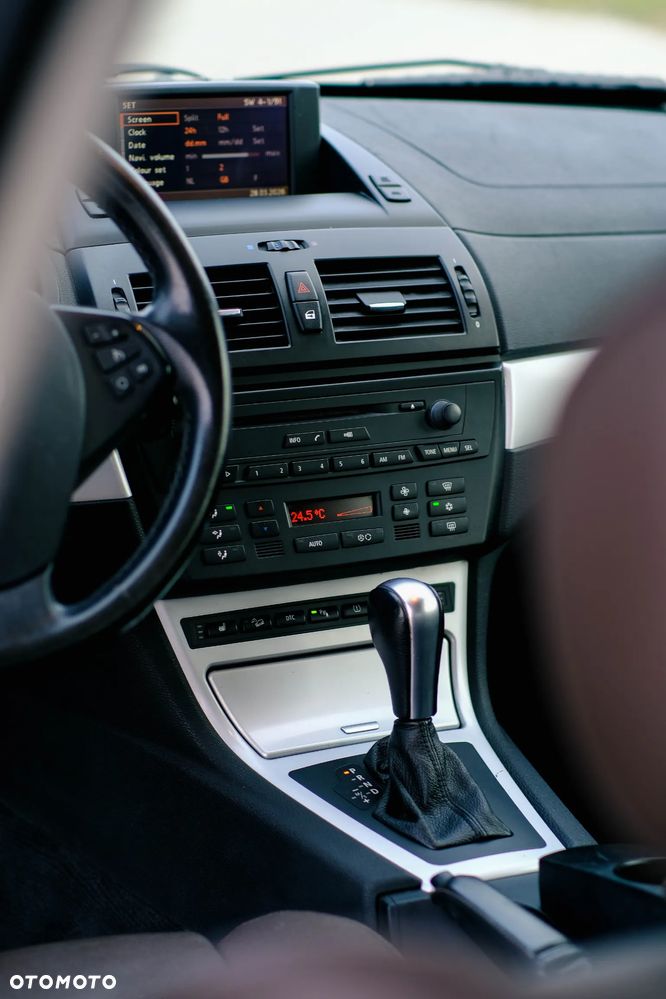 BMW X3 xDrive25i Edition Exclusive - 25