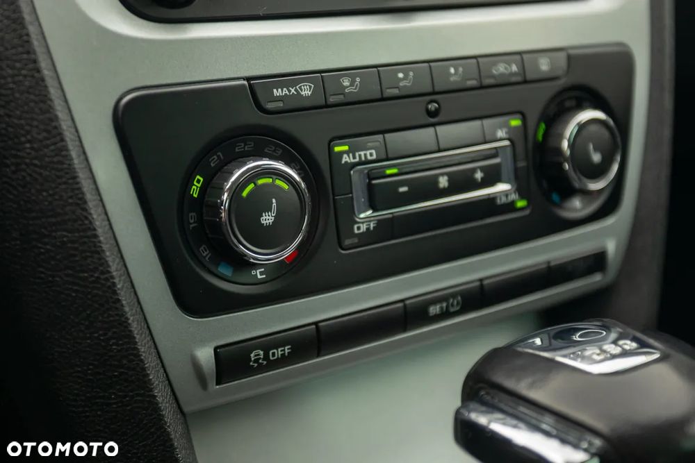 Skoda Octavia 2.0 TDI DPF DSG Best of - 28