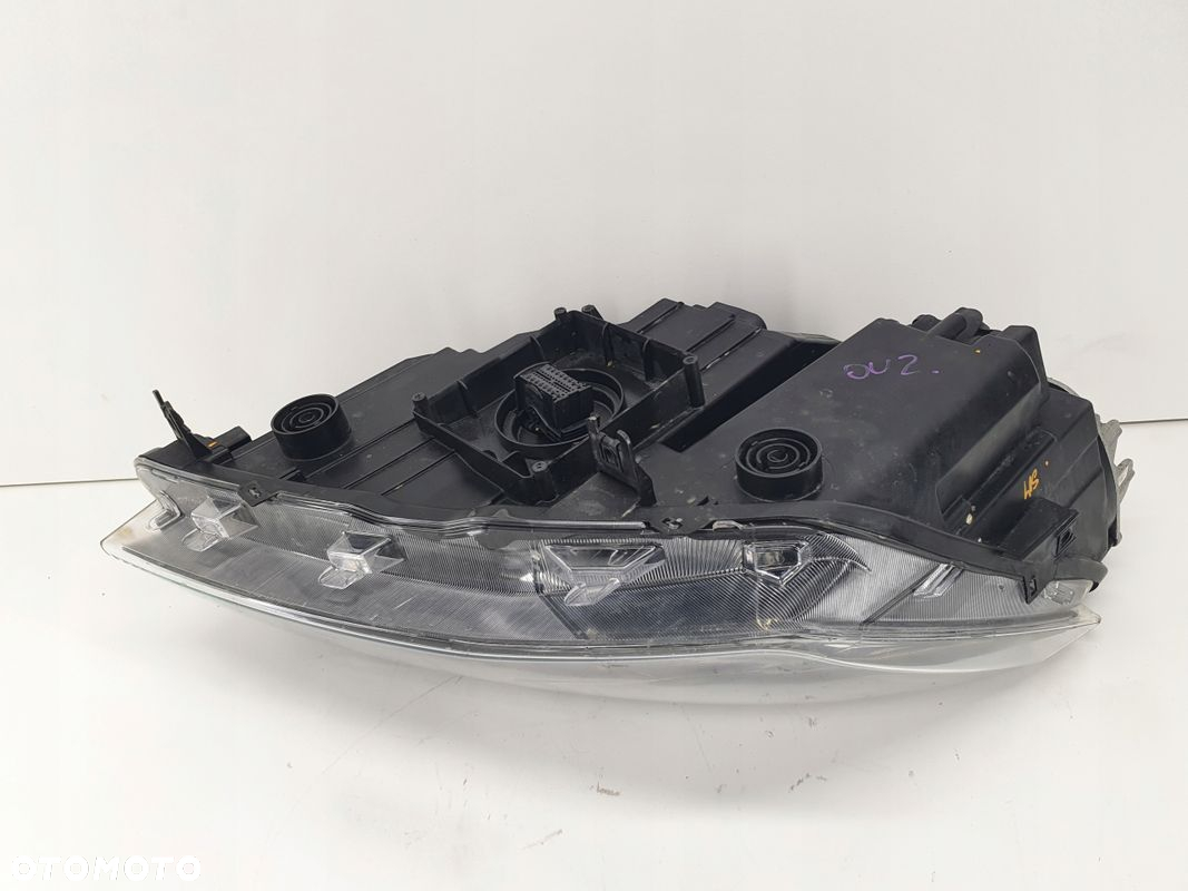 Seat Ateca 576 LED lampa prawa przednia przód - 9
