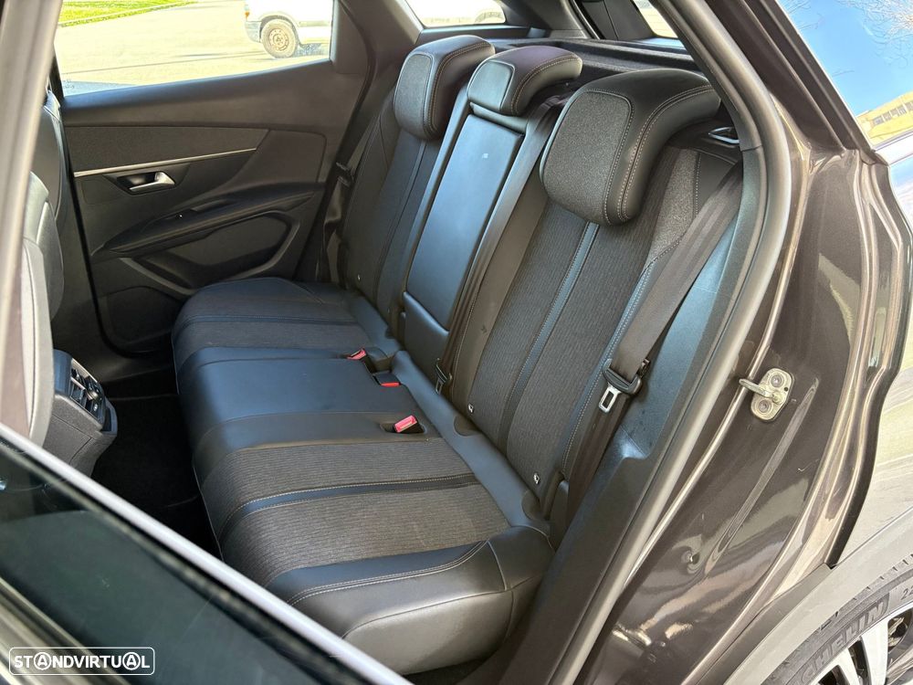 Peugeot 3008 1.2 PureTech GT Line EAT8 - 9