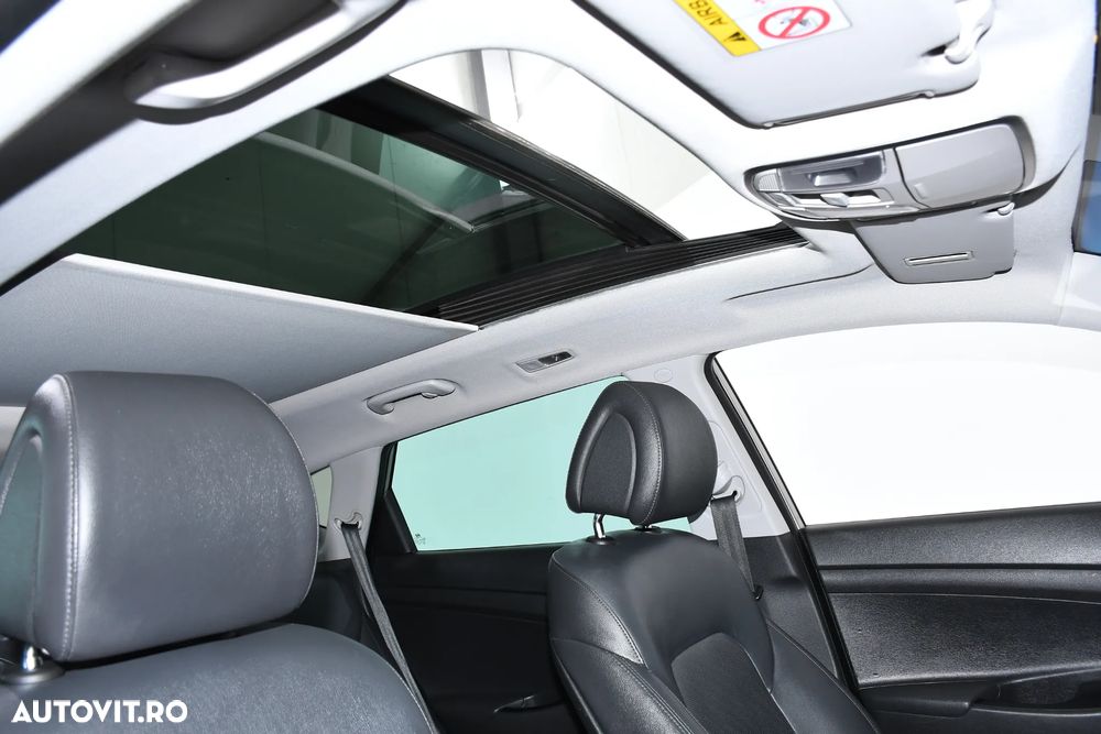 Hyundai Tucson 2.0 CRDI 2WD Style - 7