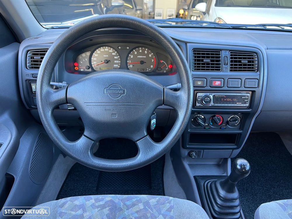 Nissan Almera 1.4 SLX AC - 13