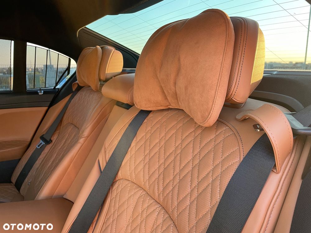 BMW Seria 7 750Li xDrive sport - 23