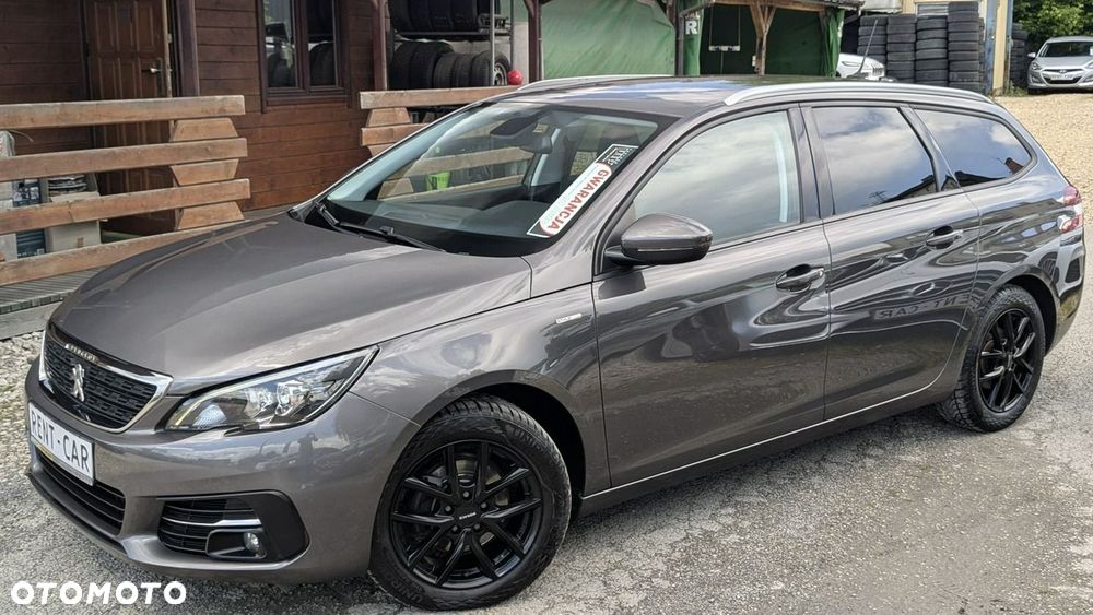 Peugeot 308 - 4