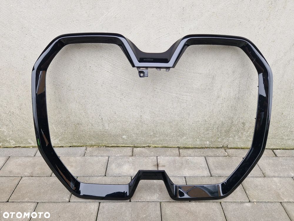 ATRAPA, RAMKA GRILA BMW IX I20 - 1