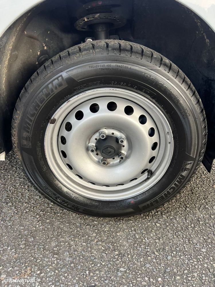 Renault Kangoo Outro - 22