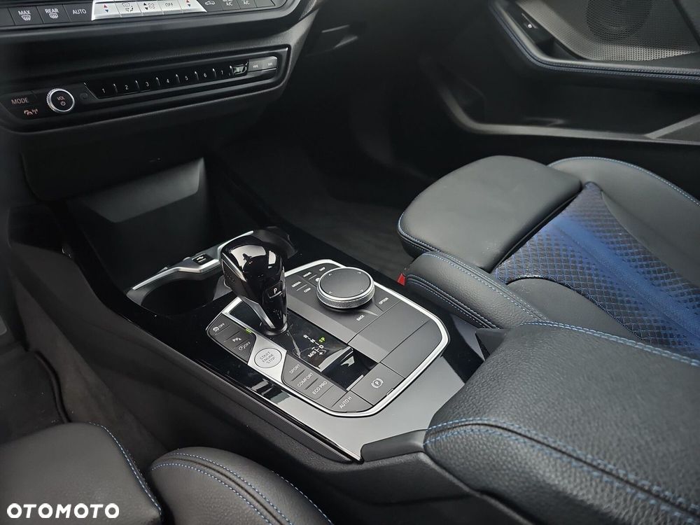BMW Seria 1 - 14