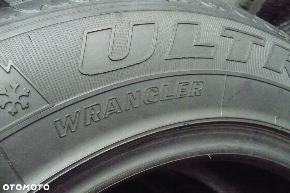 GOODYEAR Ultra Grip Wrangler 225/65R17 4,8mm 2020 - 4