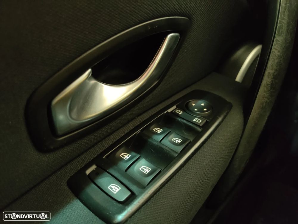 Renault Mégane 1.5 dCi Dynamique - 29