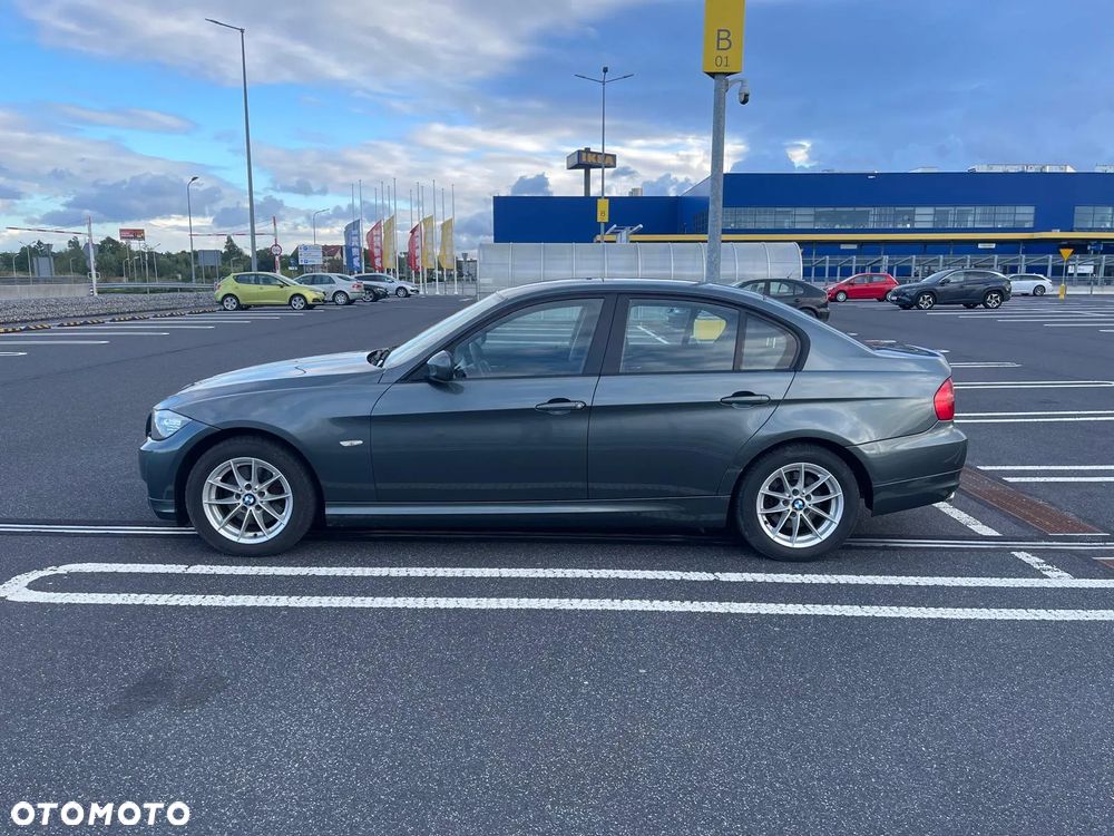 BMW Seria 3 320d xDrive - 1