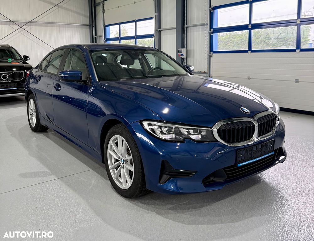 BMW Seria 3 320d xDrive Aut. - 3