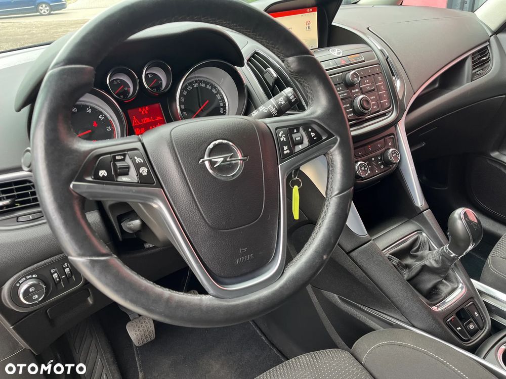 Opel Zafira Tourer 1.4 Turbo Business Edition - 10