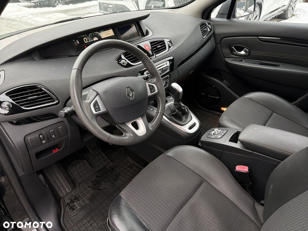 Renault Scenic - 9