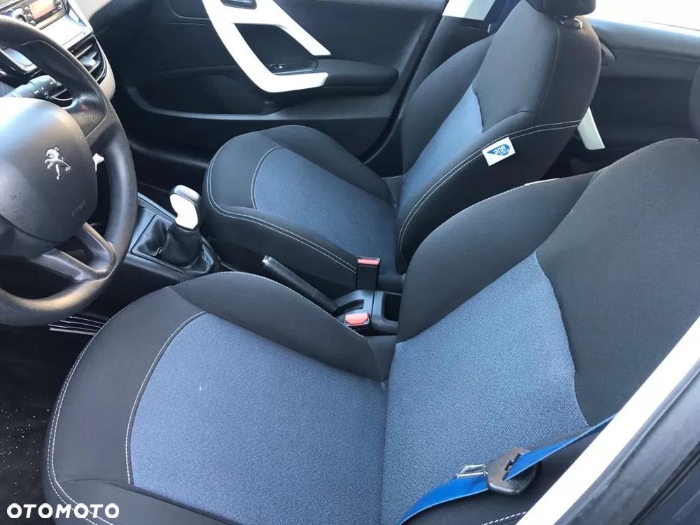 Peugeot 208 PureTech 68 Active - 4