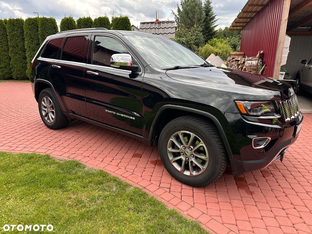 Jeep Grand Cherokee - 29