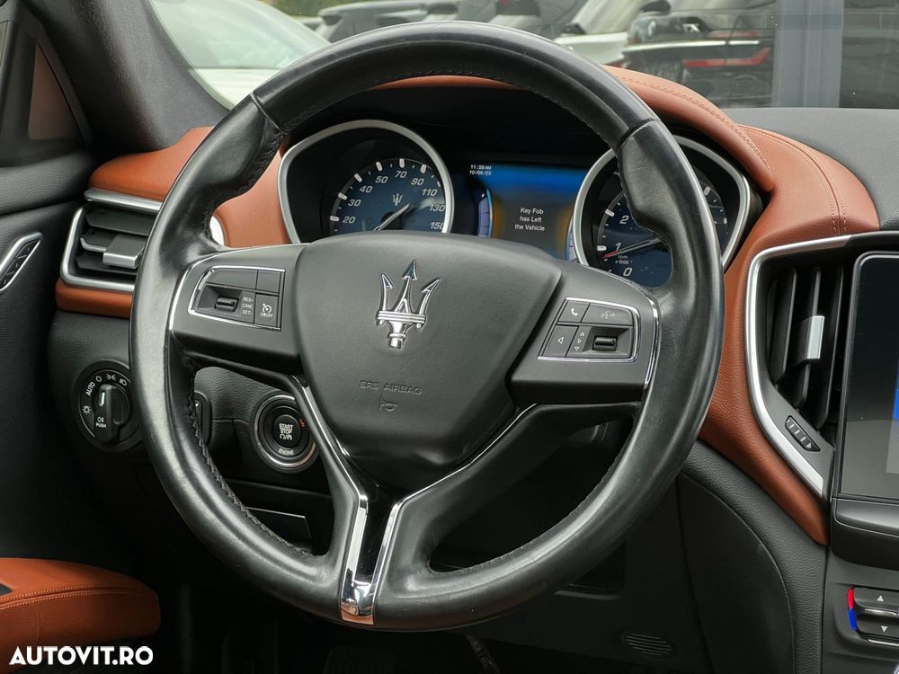 Maserati Ghibli - 11