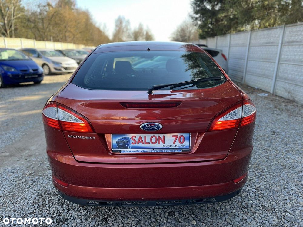Ford Mondeo - 10