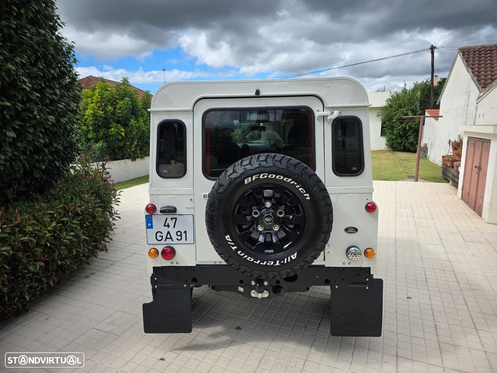 Land Rover Defender 90 2.4 CRD S - 7