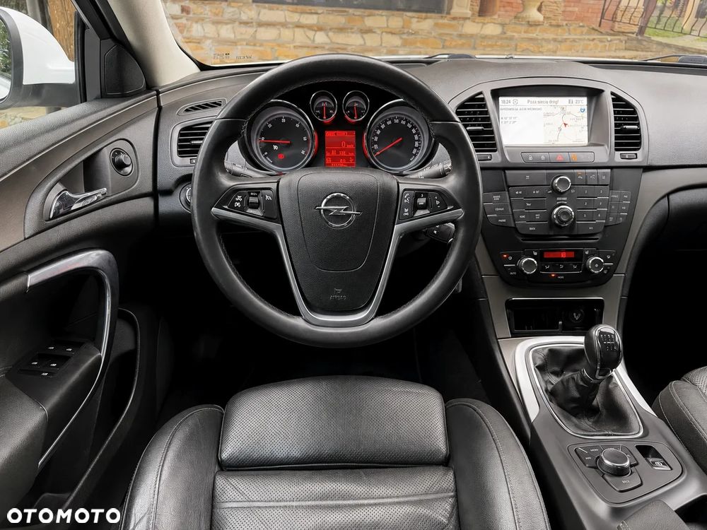 Opel Insignia 2.0 CDTI EcoFLEX Cosmo - 25