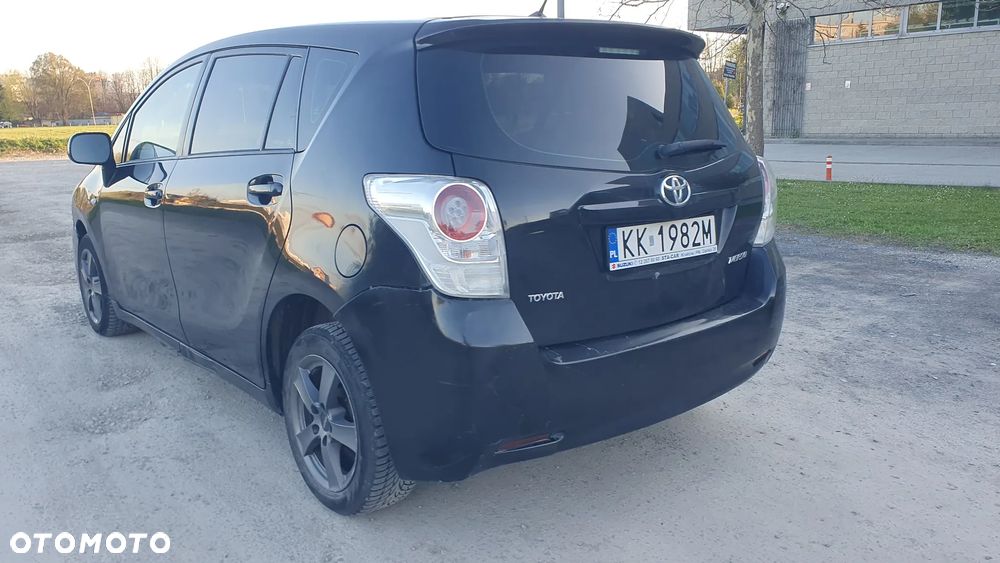 Toyota Verso 2.0 D-4D Executive - 12