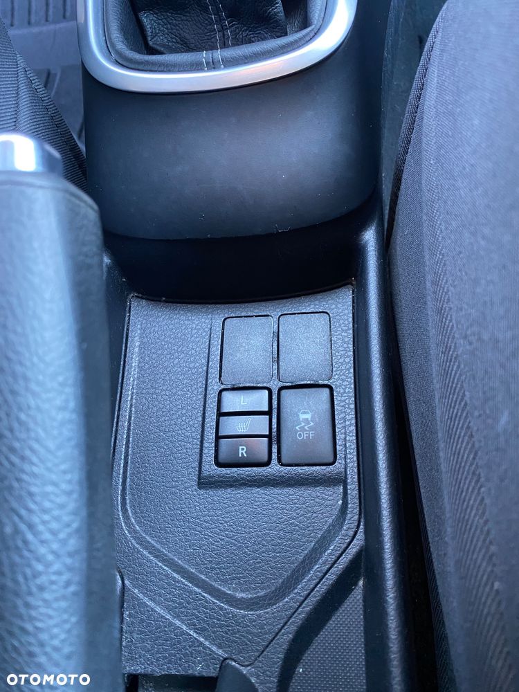 Toyota Yaris 1.0 Active EU6 - 7