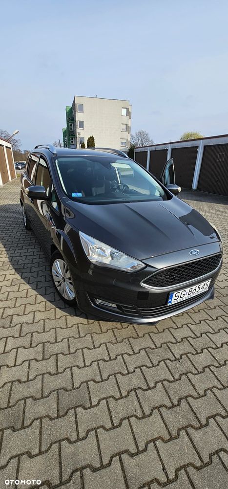 Ford Grand C-MAX - 1