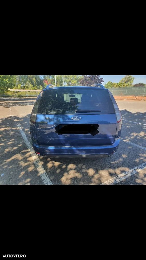 Ford Focus 1.6i Ti-VCT Ghia - 2