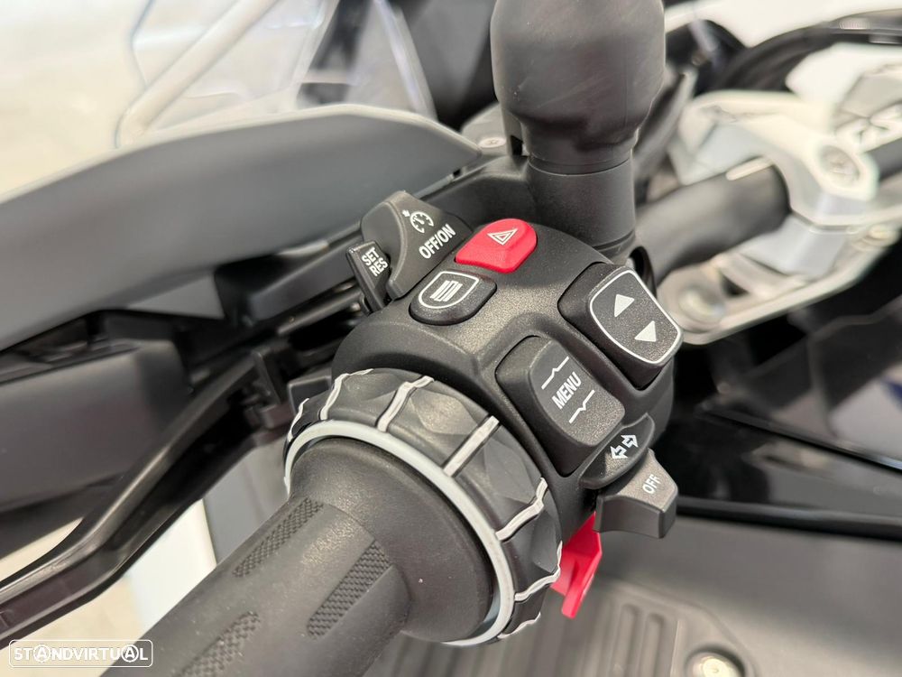 BMW R 1300 GS Adventure Triple Black - 4