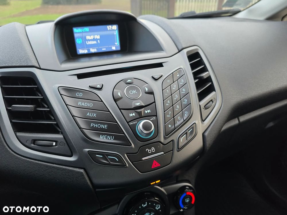 Ford Fiesta 1.0 EcoBoost Platinium X - 31