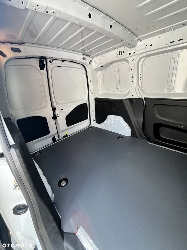 Toyota ProAce Kombi D-4D Medium 2,6t - 8