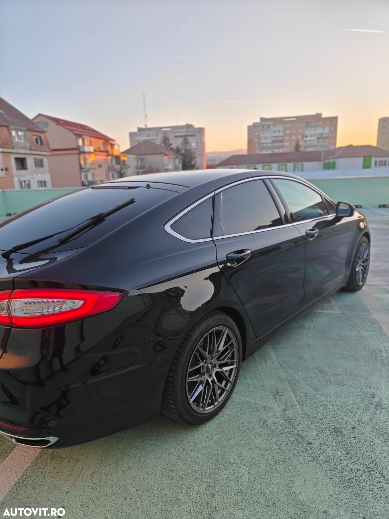 Ford Mondeo 2.0 TDCi Powershift Titanium - 5