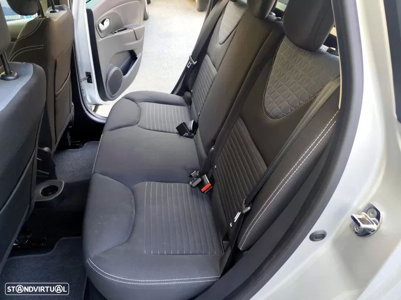 Renault Clio Sport Tourer 1.5 dCi Limited - 16