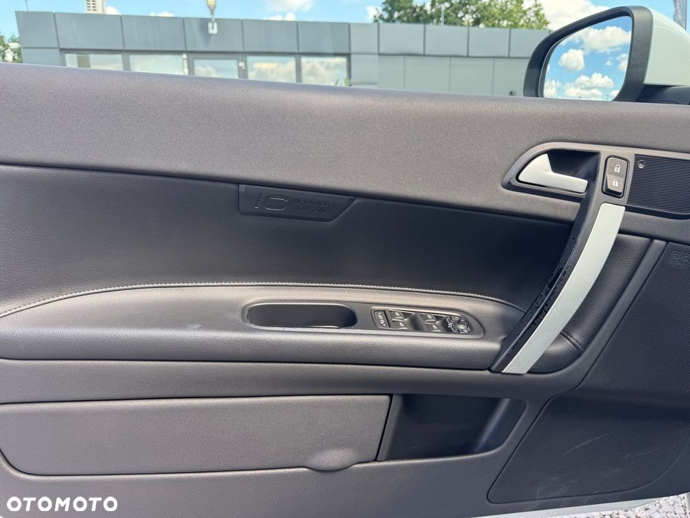 Volvo C70 - 12