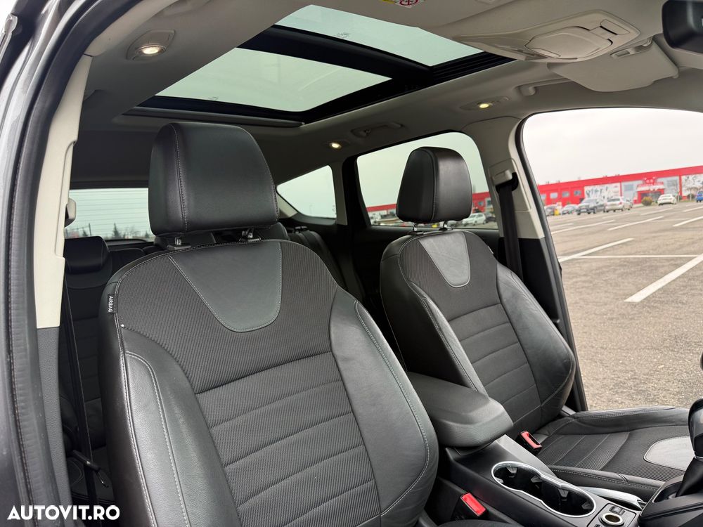 Ford Kuga 2.0 TDCi 4WD Powershift Titanium - 15