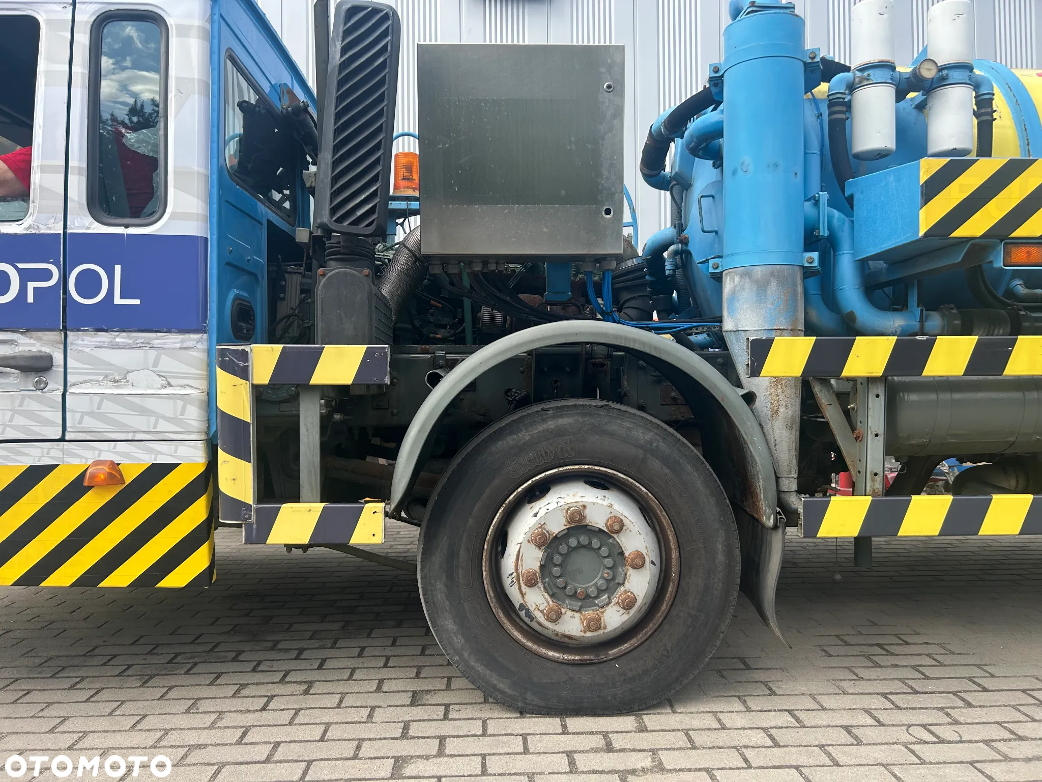 Volvo FL220 - 8