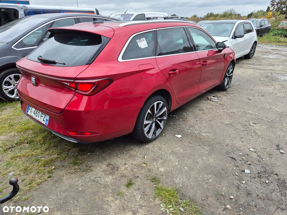 Seat Leon Sportstourer 1.4 e-Hybrid DSG FR - 4