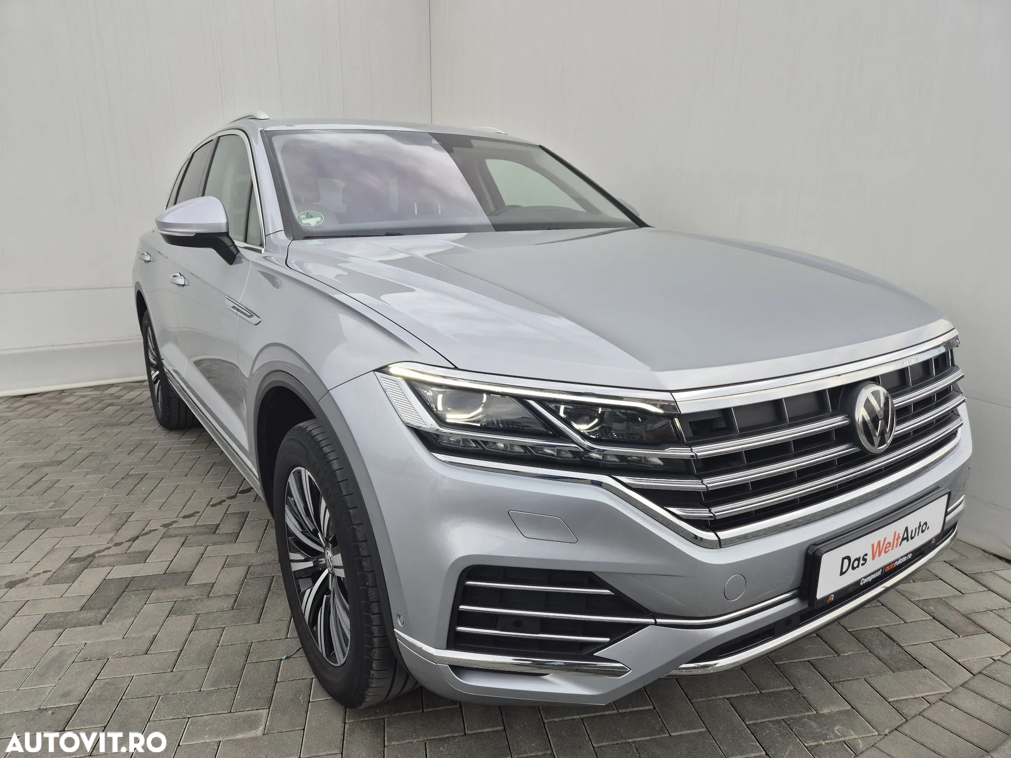 Volkswagen Touareg - 7