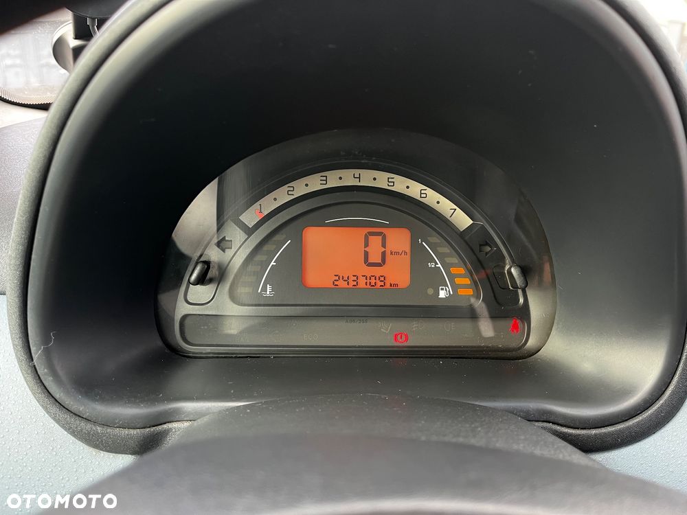 Citroën C3 1.4 SX - 11