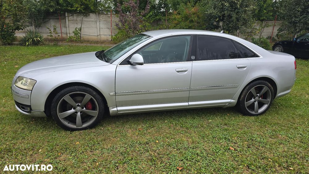 Audi A8 - 2