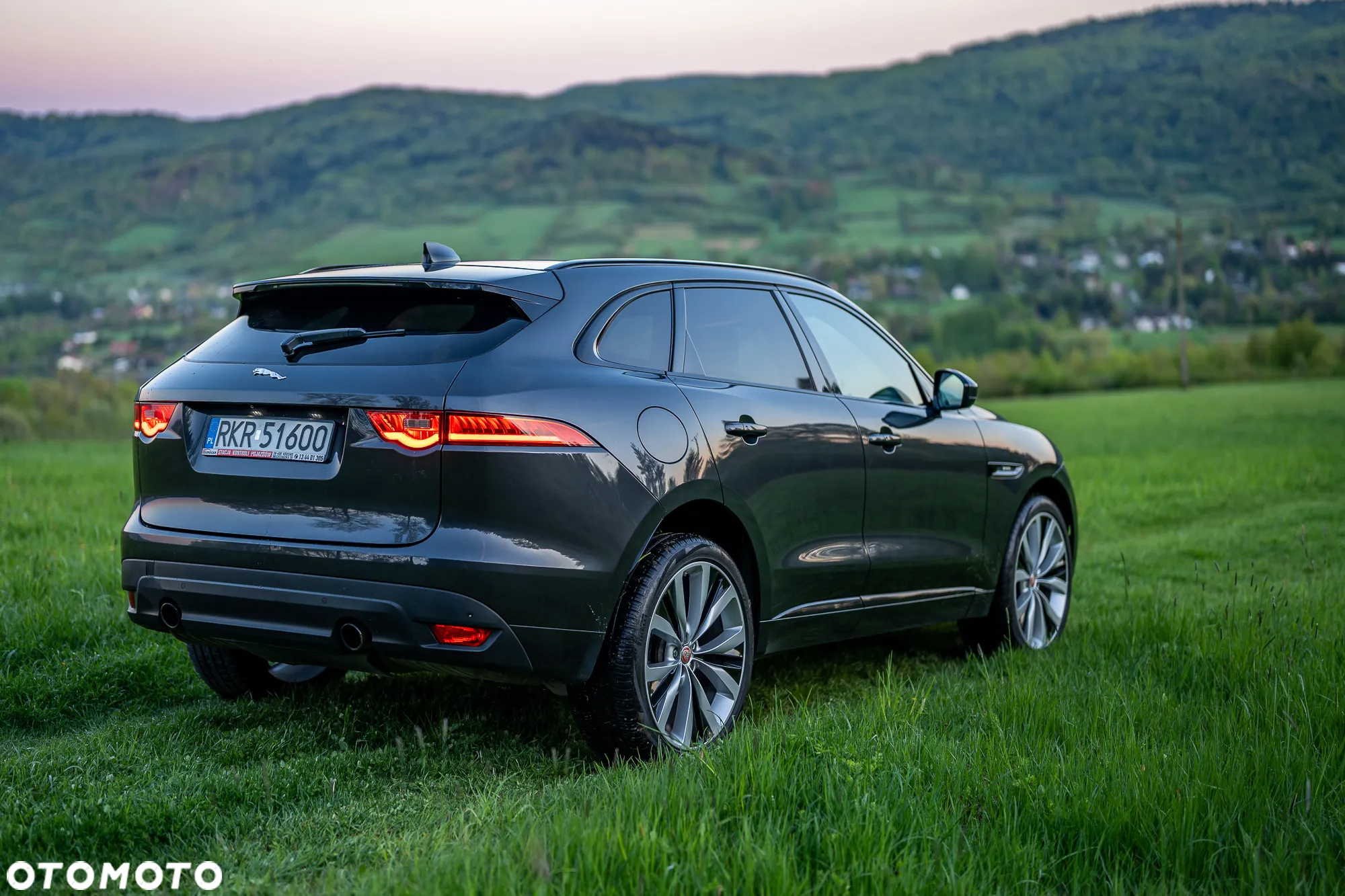 Jaguar F-Pace 3.0 TDV6 AWD R-Sport - 30