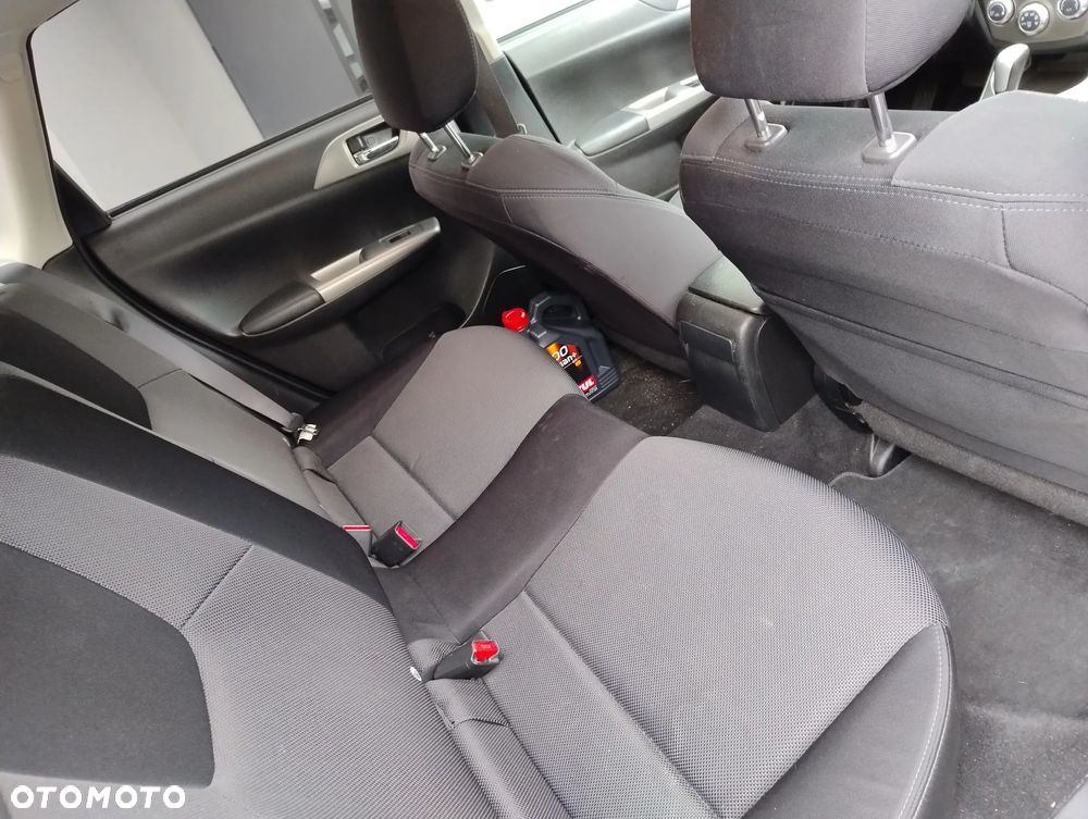 Subaru Impreza 2.0 RA - 13