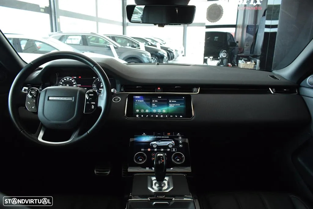 Land Rover Range Rover Evoque 2.0 D150 AWD R-Dynamic S Auto - 33
