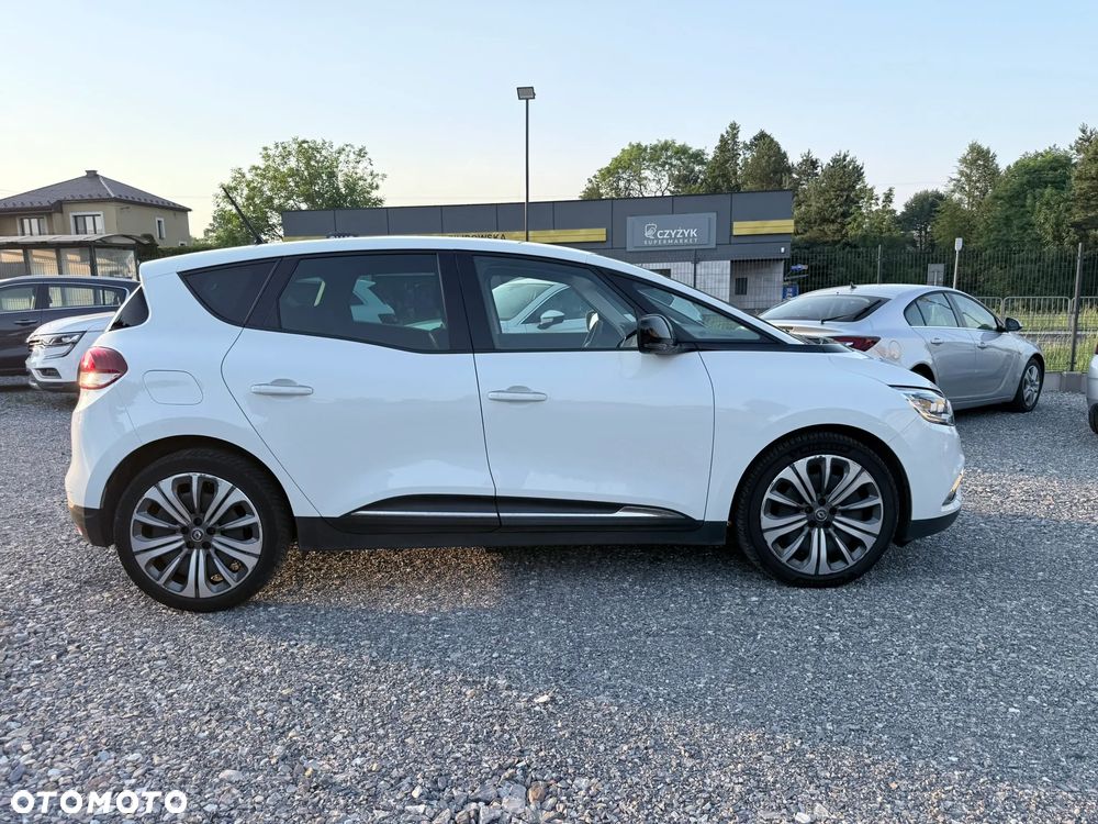 Renault Scenic - 15