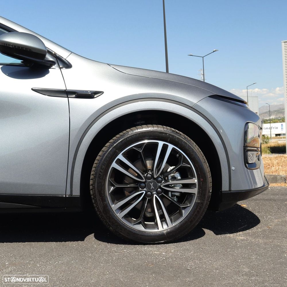Xpeng G6 87.5 kWh Long Range - 9